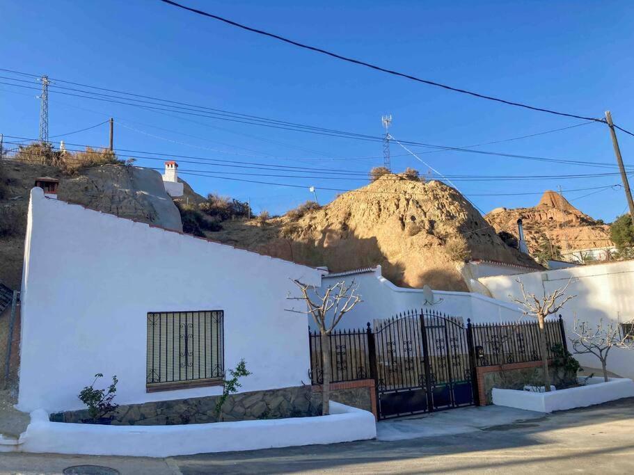 Casa Cueva Rural Estacion De Guadix Villa Luaran gambar